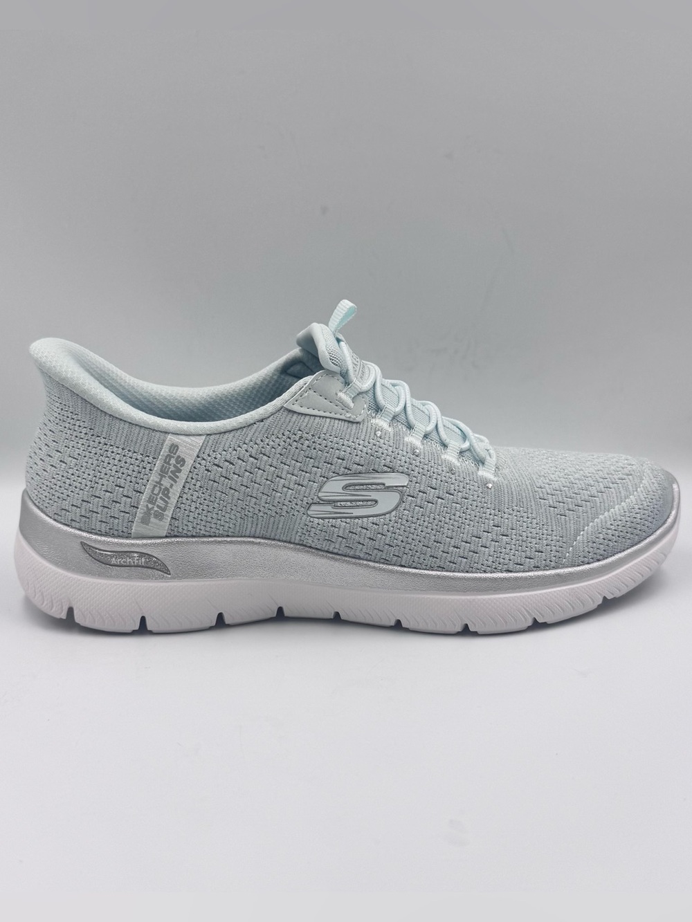 Skechers Martha Stewart Arch Fit Slip-ins Light Blue Rhinestone 150641 LTBL 7.5
